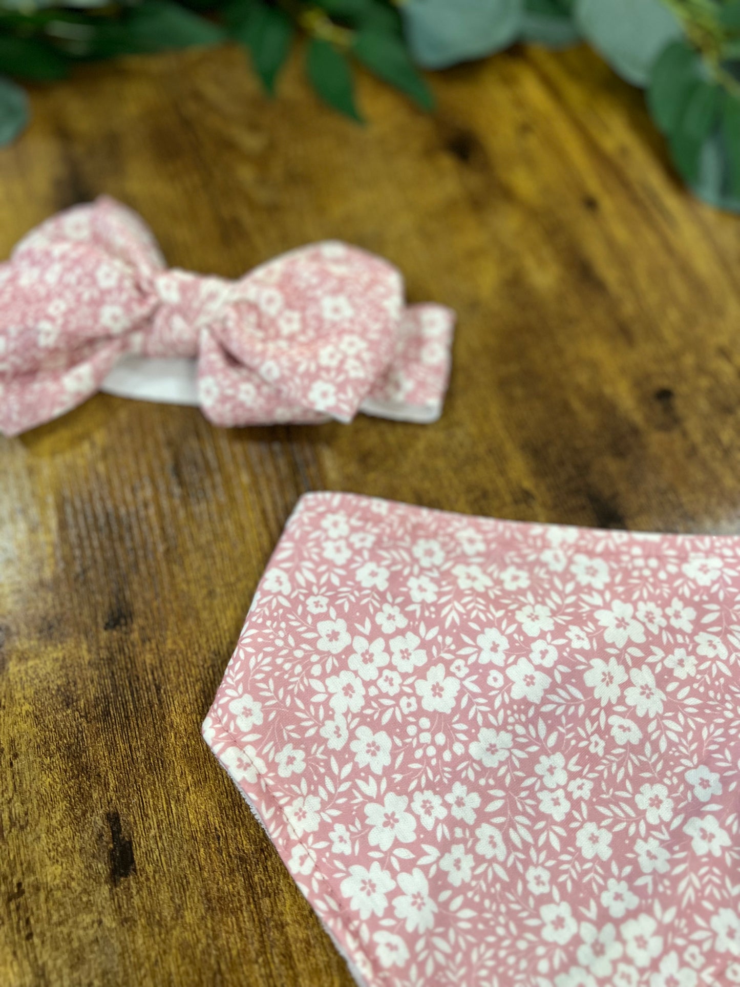 Flower Bow and Bib- Pink